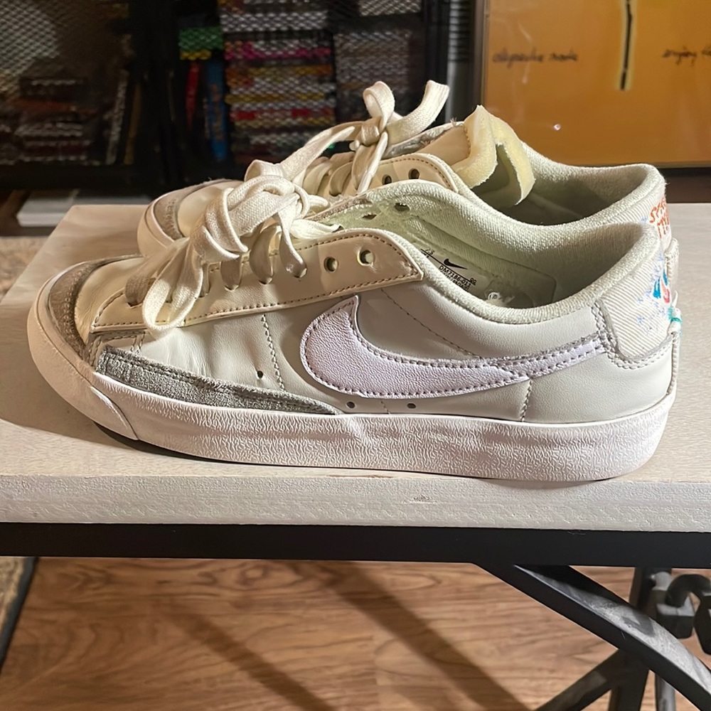 Nike